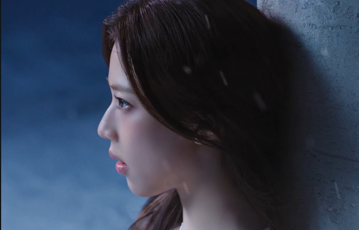 ルカちゃん様 巡音ルカの「ふわぷち どでかジャンボぬいぐるみ」とLLサイズの「初音