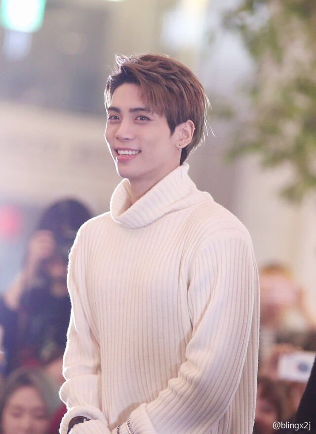 You're my Moon
I love you with all my heart