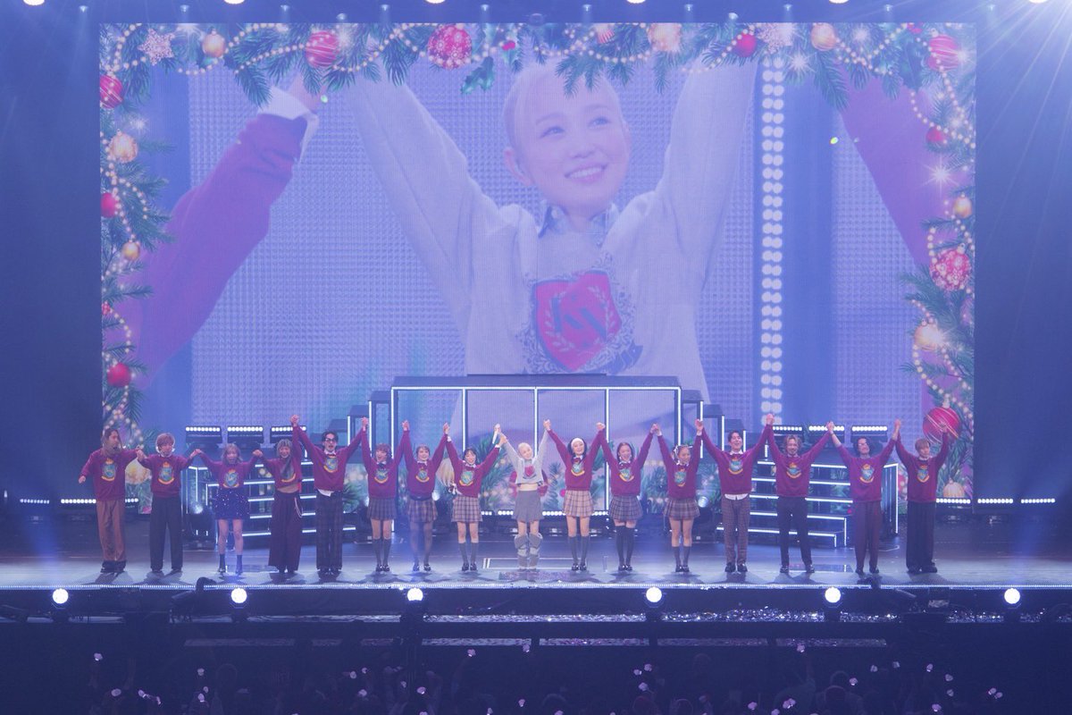 yasu_mochi's tweet photo. 西野カナ
ソニーフィナンシャルグループ presents Kana Nishino Special Live "Christmas Magic"@ Kアリーナ横浜 day2
一足先にクリスマスプレゼントもらえたようなライブでした！
ホクホクな気持ちで新年迎えられそうです
ありがとうございました🎄

#西野カナ
#西野カナ_ChristmasMagic https://t.co/F594EhaBka