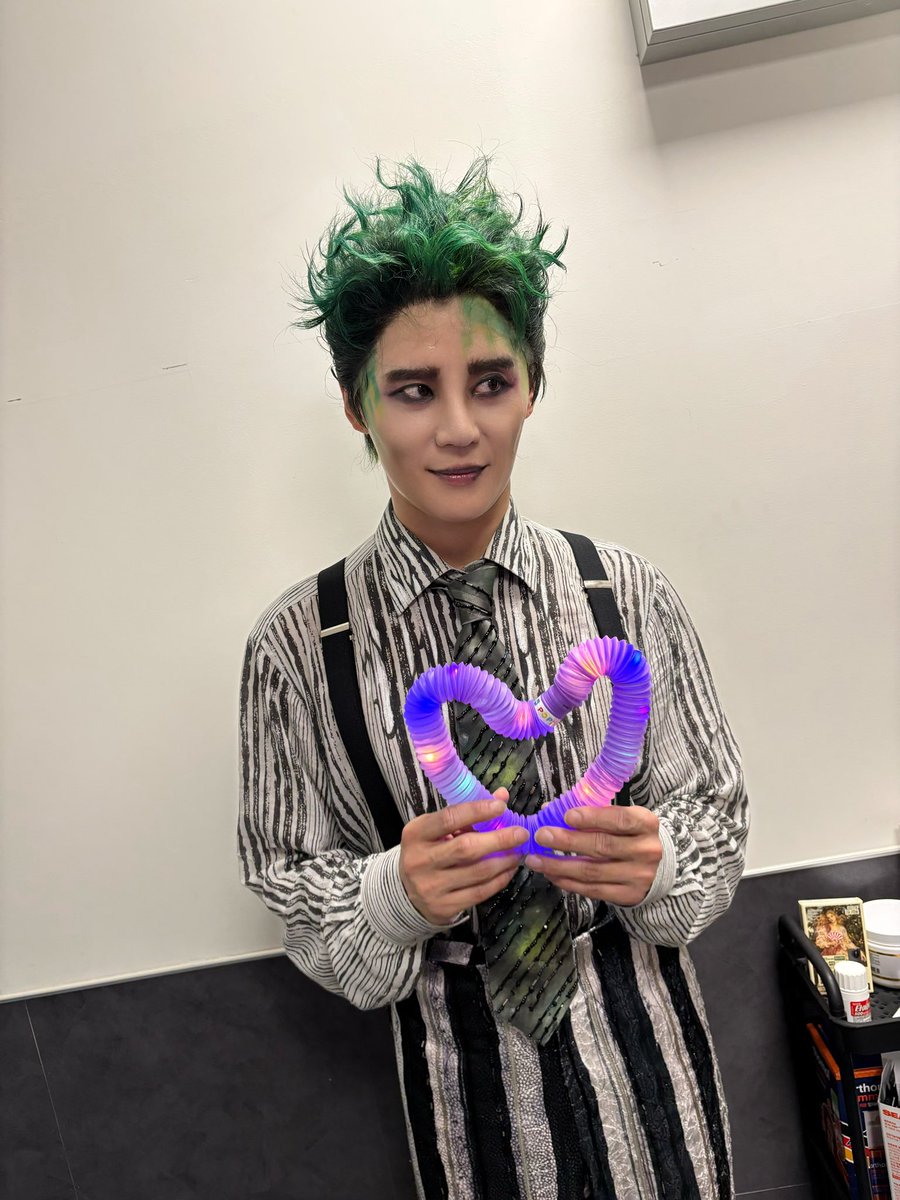 Junsu_PALMTREE's tweet image. Hi 난 너의 가이드🪲💚