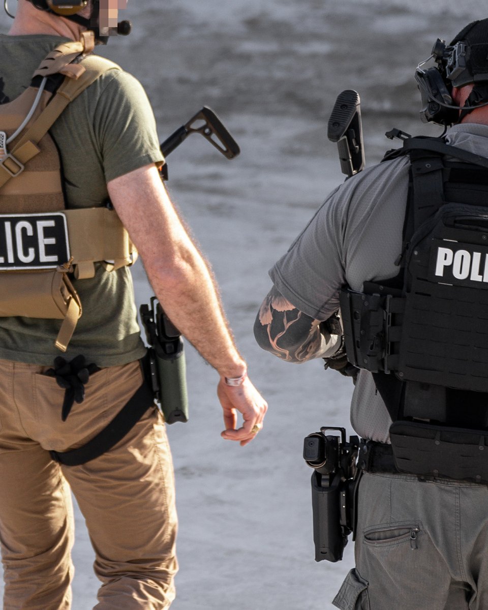 Blade_Tech's tweet image. VALOR® DUTY HOLSTER

Built to adapt to different uniforms, draw sides, and duty requirements.
Configure it for right or left hand, finish it to match your gear, and set it up to fit how you work.
Modular, mission-ready performance built around your needs.

link in bio.…