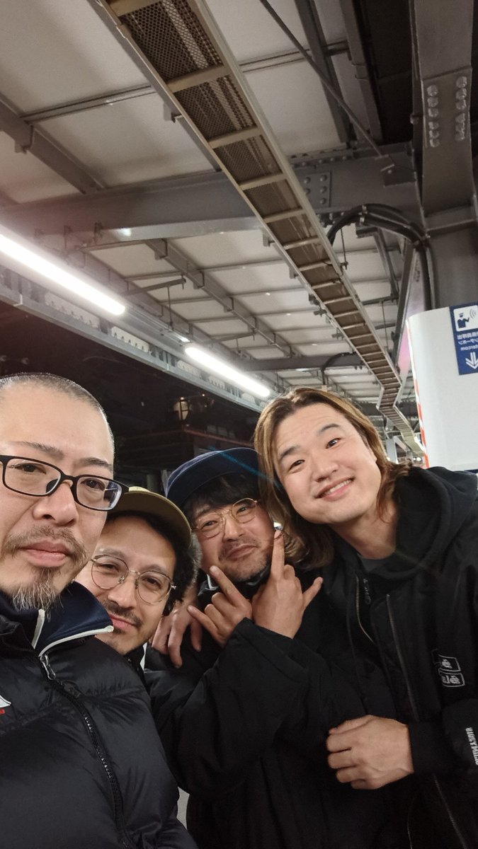 rega_mi_Dr's tweet photo. 忘年会 https://t.co/Nw8ctDXCsa