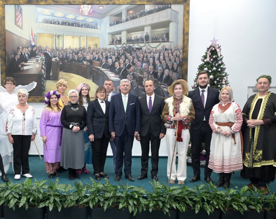 Matej Brečić tweet media