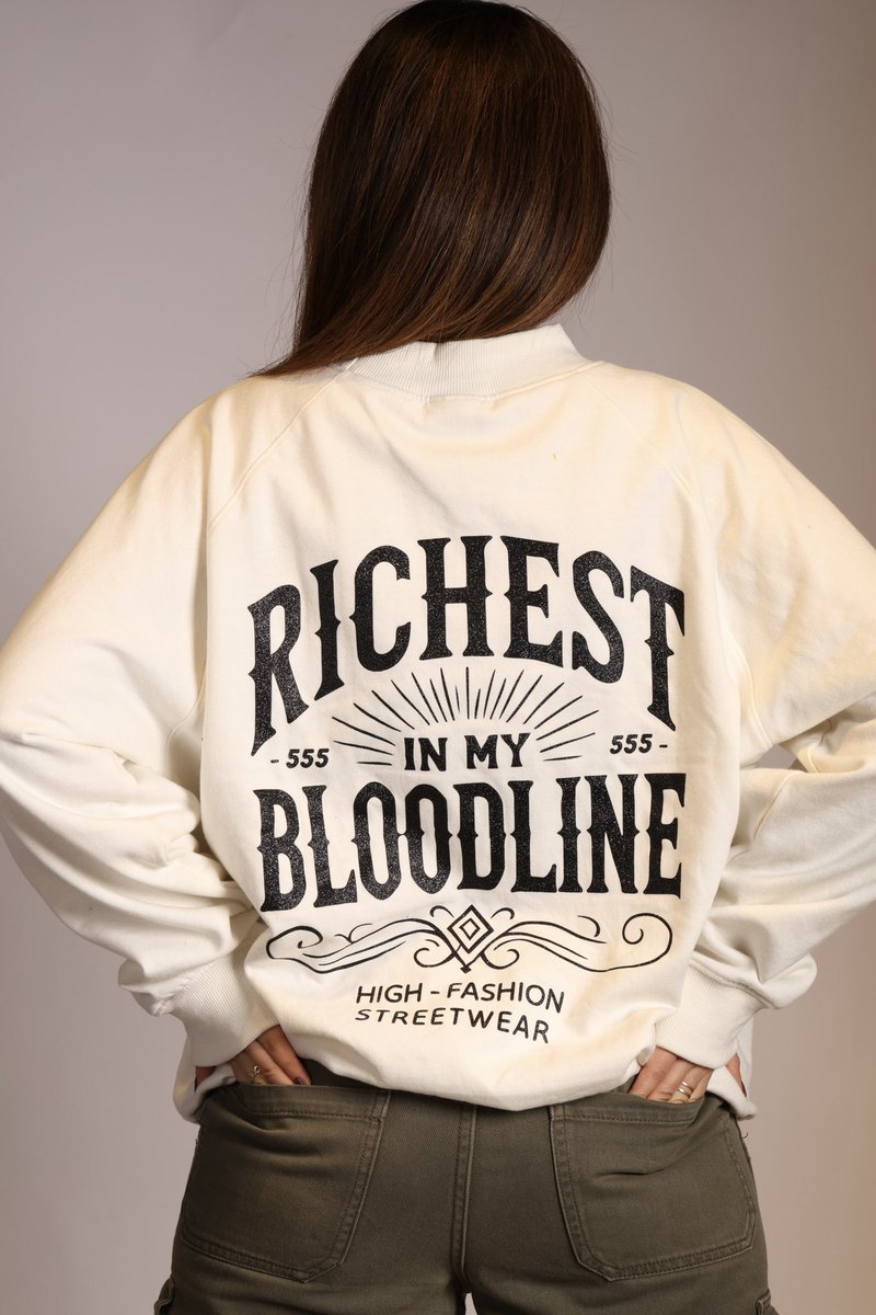 mystylemyaura's tweet image. Some statements don’t shout.
They shine when it matters. ✨

“Richest in my Bloodline.”
Subtle by design. Built to glow.

—
MSMA - My Style My Aura

#MSMA #mystylemyaura #fashion #statementfashion