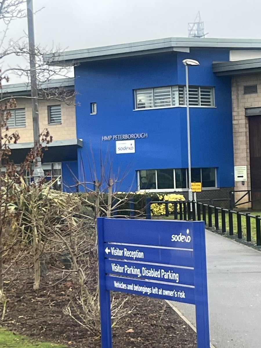 LucyTCWife's tweet image. Back to where it all began today. 

Whilst I was in Peterborough prison on the induction wing, one of the first people I met was a young girl. She was only 18 and absolutely wild. 

Long story short she was on a recall having only been out a few weeks on tag. 
Unbeknownst to her…