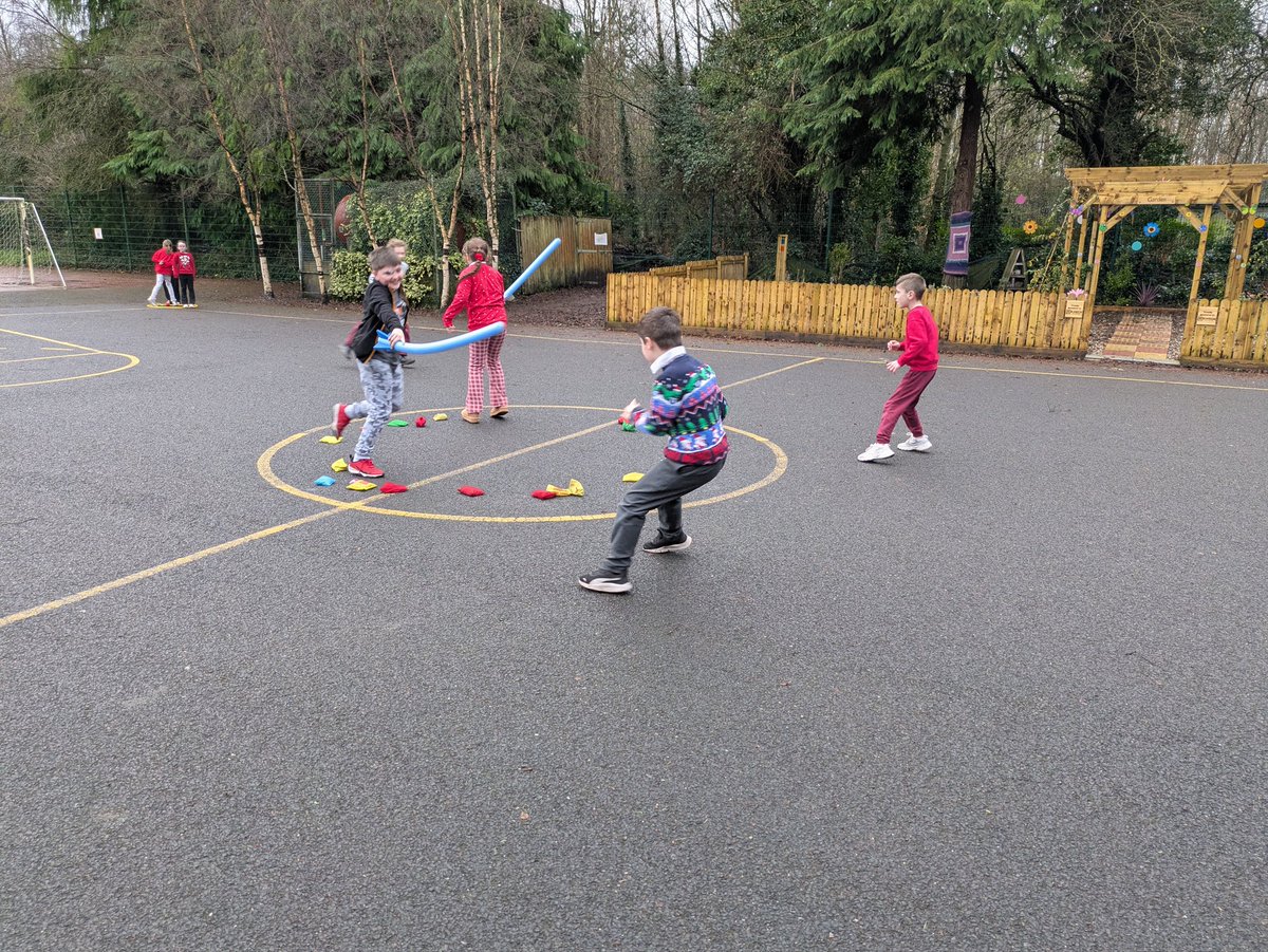 Robertstown National School tweet media