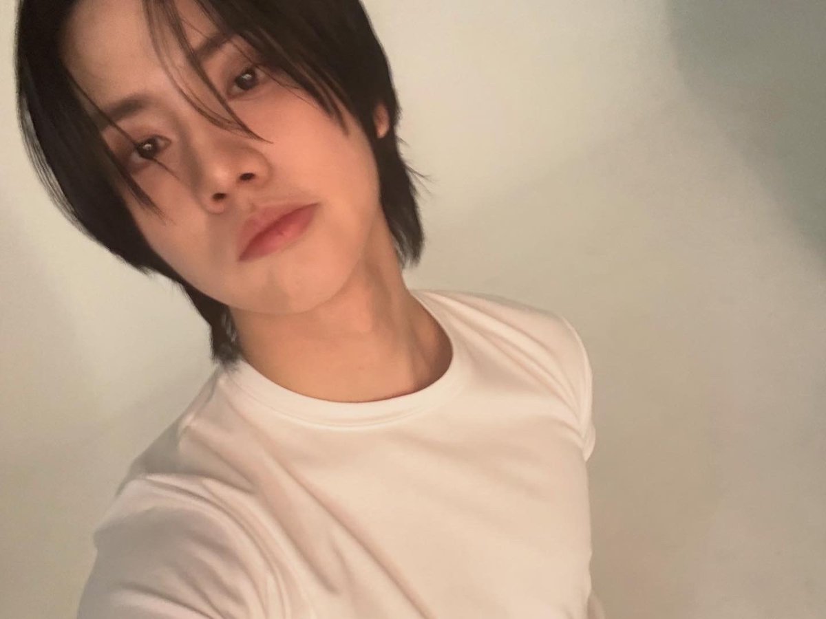 [🐰]
축해줘서 고맙습니당~~ 

#MCND #엠씨엔디 
#WIN #윈 
#준혁이생일_마니_추카해쥬떼염 
#HAPPY_WIN_Dday_S2 
#HAPPYWINDAY