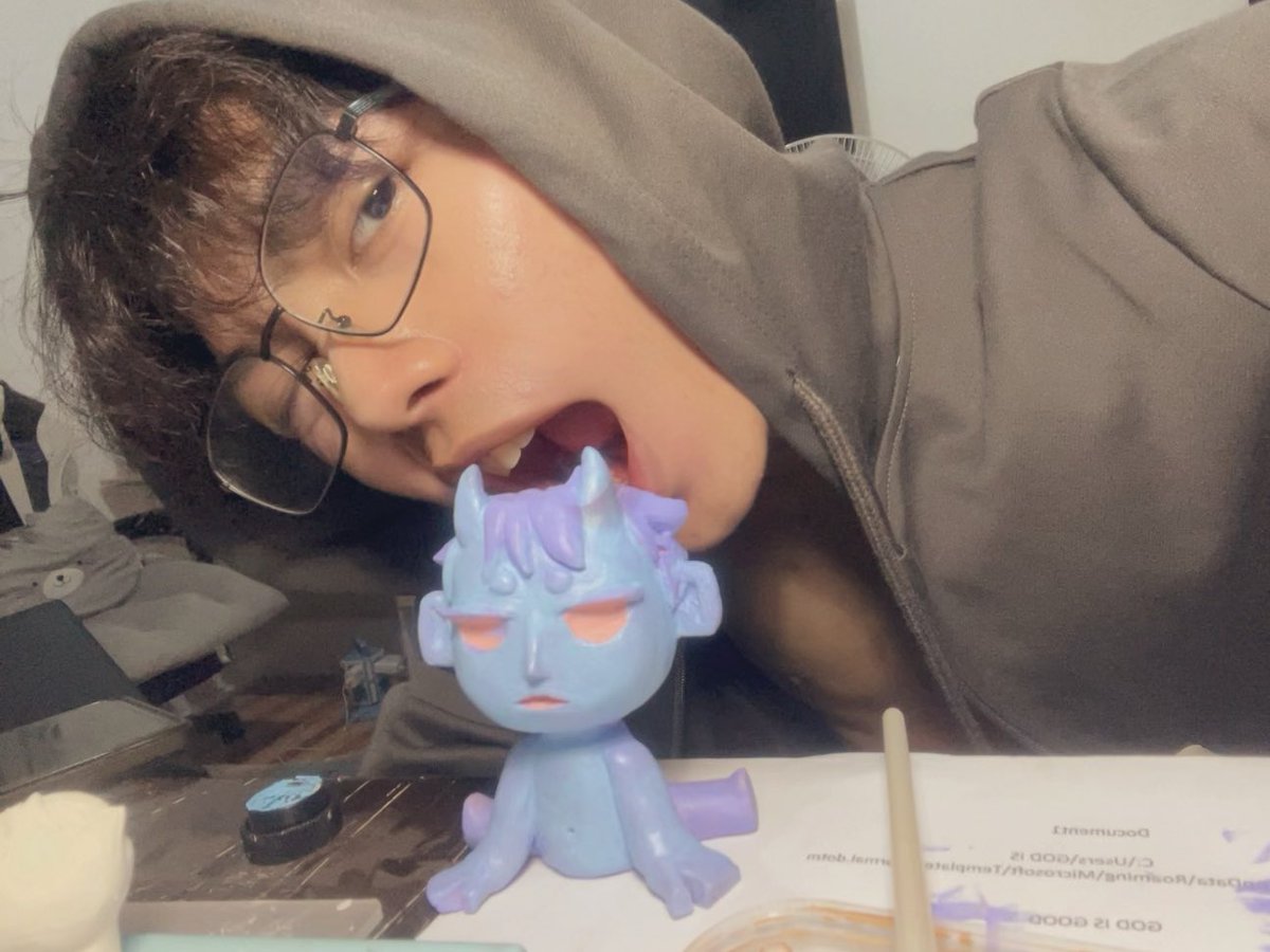 Its_SATVRN's tweet image. Hi, im satvrn 
——————————————————
About me:

- 21, gemini
- In College, Dentistry 
- Likes to do Arts, Dancing, Cooking &amp;amp; Baking
- Reads BL, Watches Anime, Fantasies, Sci-Fi, Mixed music taste