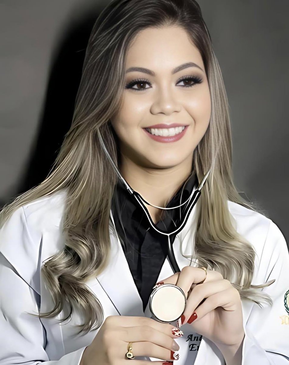 enf_intensiva's tweet image. Jovem enfermeira de 29 anos é morta com tiro na cabeça pelo marido, policial militar; Crime ocorreu dentro da casa do casal, em Penedo, no Baixo São Francisco (AL); polícia cumpriu prisão preventiva do marido responsável pelo  feminicídio.