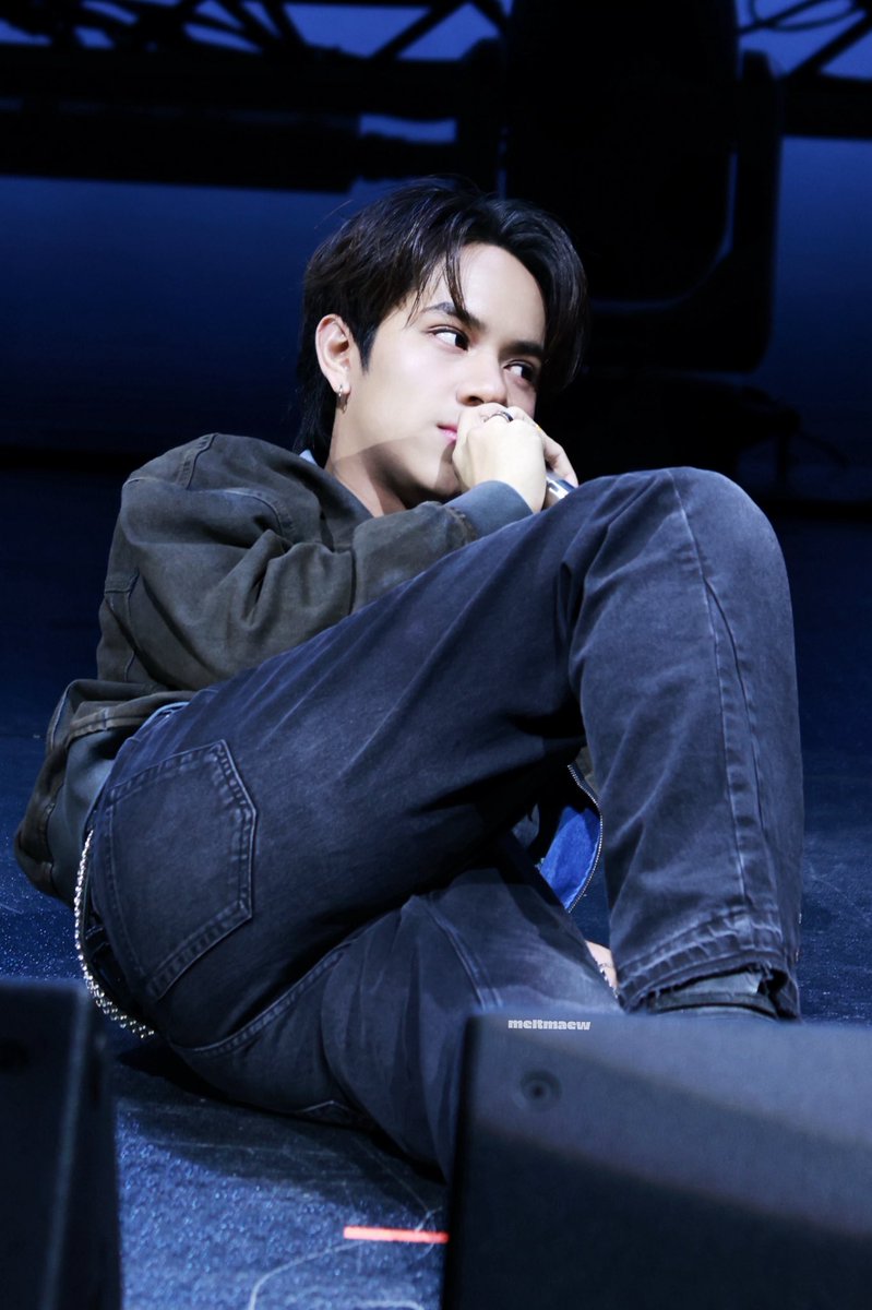 meltmaew tweet media