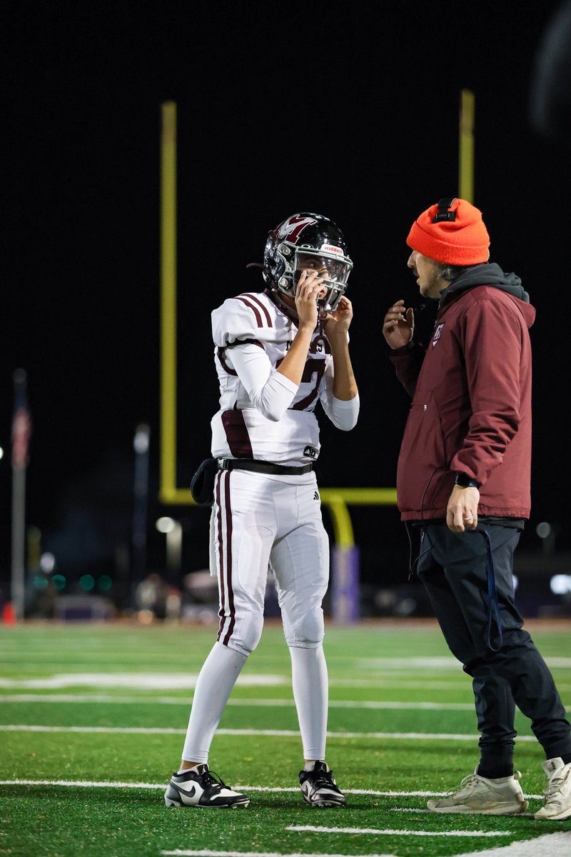 coach_benavides's tweet image. Thankful to be named Coordinator of the year in the National District by @novafootballpod ! I owe it all to the players, they make me look like I know what I’m doing! @MVMajorFootball