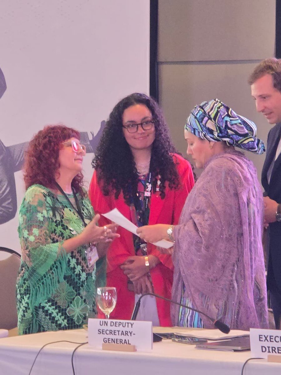 LANPUD1's tweet photo. En la #PCB57 de #UNAIDS, #LANPUD fue clara: la transición de ONUSIDA no es administrativa, es de supervivencia.
Sin participación comunitaria, DDHH y reducción de daños, no es evolución: es abandono. ✊ https://t.co/77V9ltvU1r