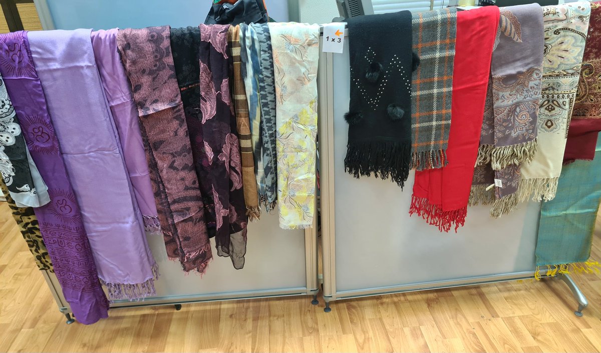 Ya estamos en el Rastrillo de Amaif en calle Montera 24- galería, 2° piso H1. Metro Sol. De 11 a 14 hs y de 16 a 20 hs.

Esta semana, jueves, viernes y sábado. 

Precios inigualables.

Te esperamos, tú ayuda siempre suma
.
.
#amaif_asociacion