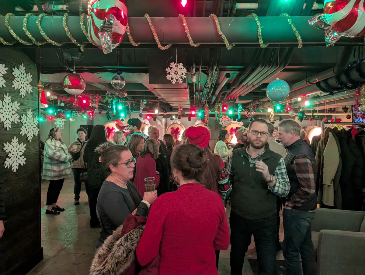 Happy Holidays from APA CLE! As we look forward to another year of networking, educational opportunities, and fun, we want to hear from YOU so we can better serve you all this upcoming year!

Take the survey here: tinyurl.com/apacle-survey