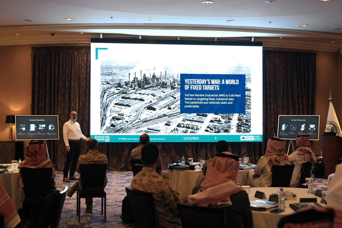 PSDSARC's tweet image. بمشاركة وحضور عدد من منسوبي القطاعات ذات العلاقة .. 
اختتمنا اليوم أعمال ورشة العمل في مجال الاستخبارات والمراقبة والاستطلاع (ISR)، التي استمرت لمدة 5 أيام سعينا من خلالها إلى تقديم محتوى معرفي مواكب لأحدث التطورات والممارسات الأمنية في هذا المجال.

#PSDSARC