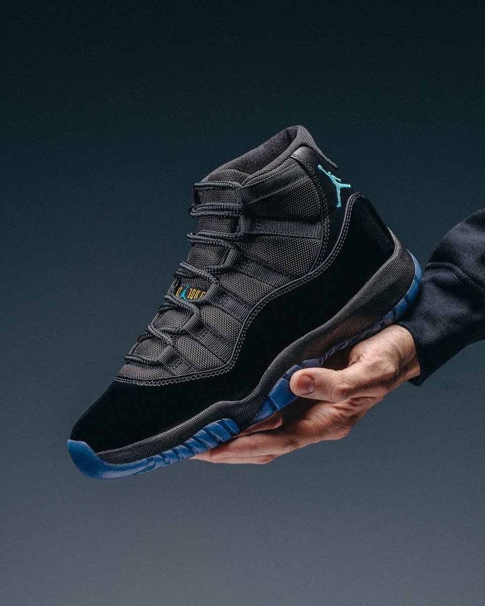 INSANE SNEAKER™ tweet media