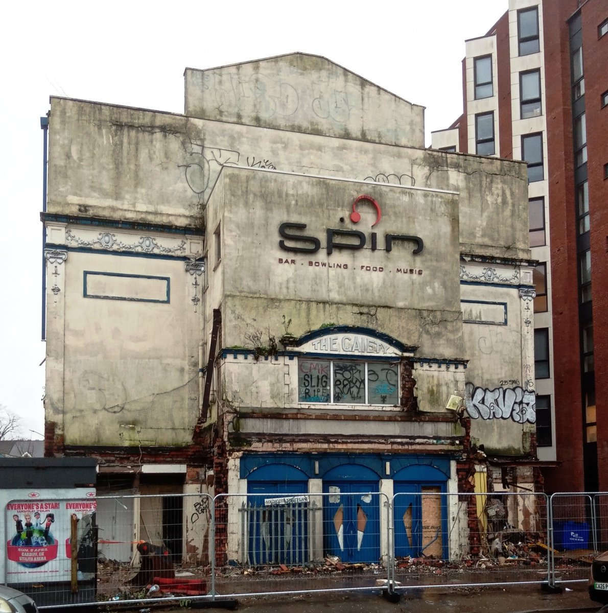 RoathHistory's tweet photo. The Last Picture Show
Demolition progressing at the old Gaiety Cinema, City Road. Both domes now gone.  Front doors now visible for the first time in about ten years. https://t.co/4nawnilydT