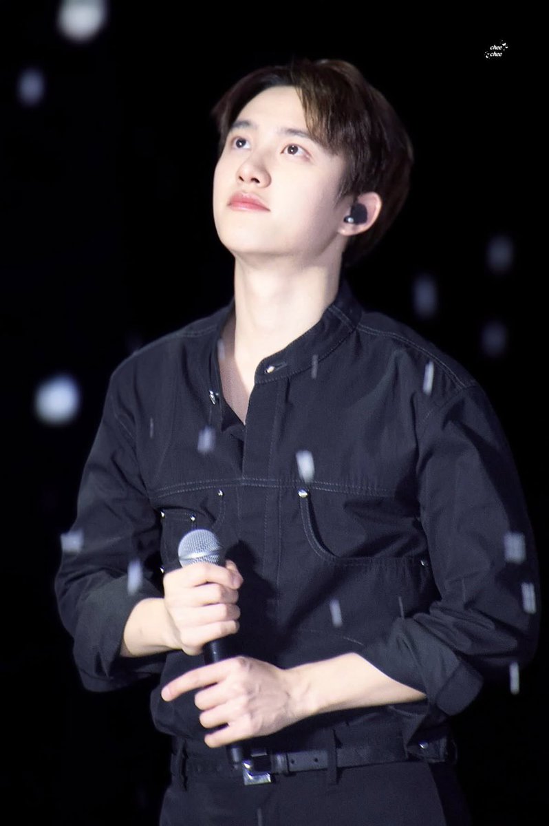 brllnteva's tweet photo. setelah 30 tahun hidup baru tau exo visual member nggak main main . bias jalur doh kyung soo 😭😭 . Mendadak jadi EXOL . https://t.co/hlspQTQiJg
