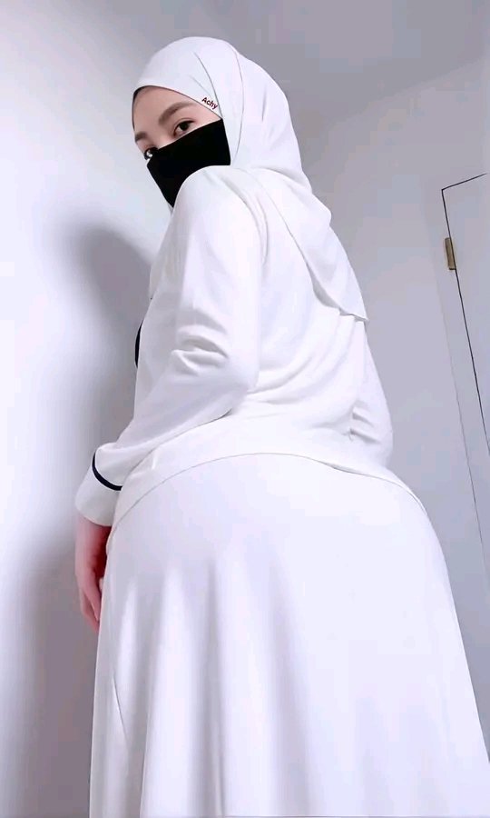 cantik_per40156's tweet photo. Pentingnya Olah Raga Kluar Keringat
∆ Menghilangkan stres 🧠
∆ Meningkatkan stamina👌
∆ Kepedesan Tapi Gak Makan Cabe 🫦
#achy https://t.co/AtLNocNgIs