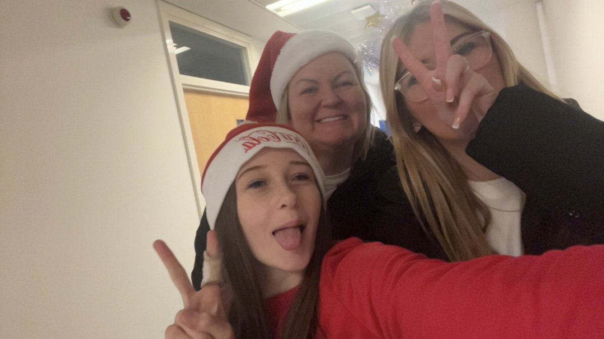 Nicola McKenzie tweet media