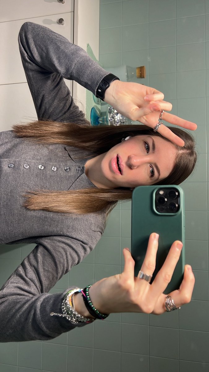 findingGiada's tweet image. birthday girl hereee 🫶🏻🙂‍↕️ 
imagine @findingfletcher wishing me an happy birthday 🥹🤍