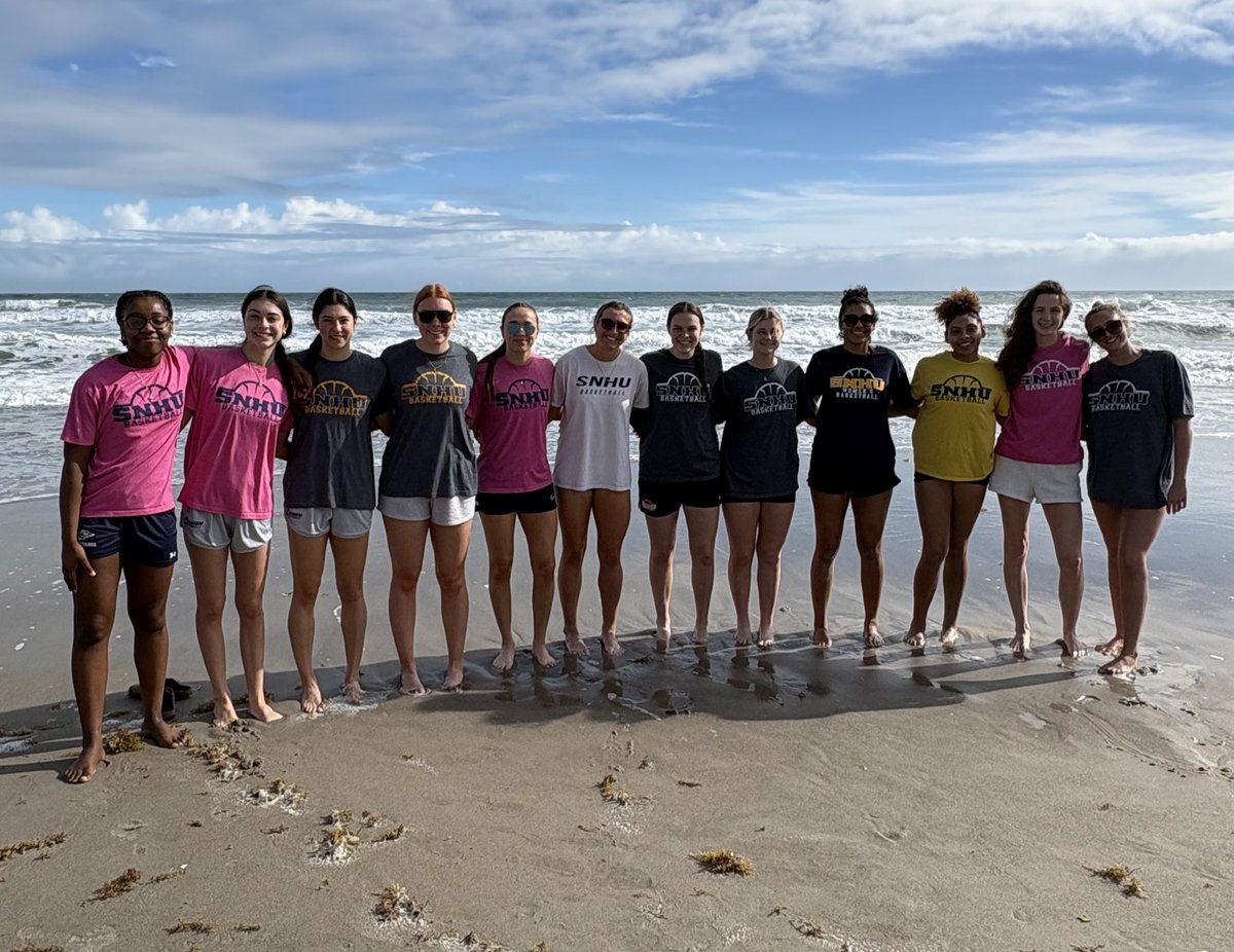 SNHUWBB tweet media