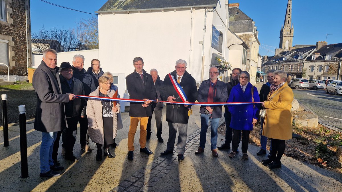 Image de Préfet des Côtes-d'Armor - 🟢 L'État investit dans les #territoires
Le centre-bourg de Pordic a bénéficié d'aménagements en te