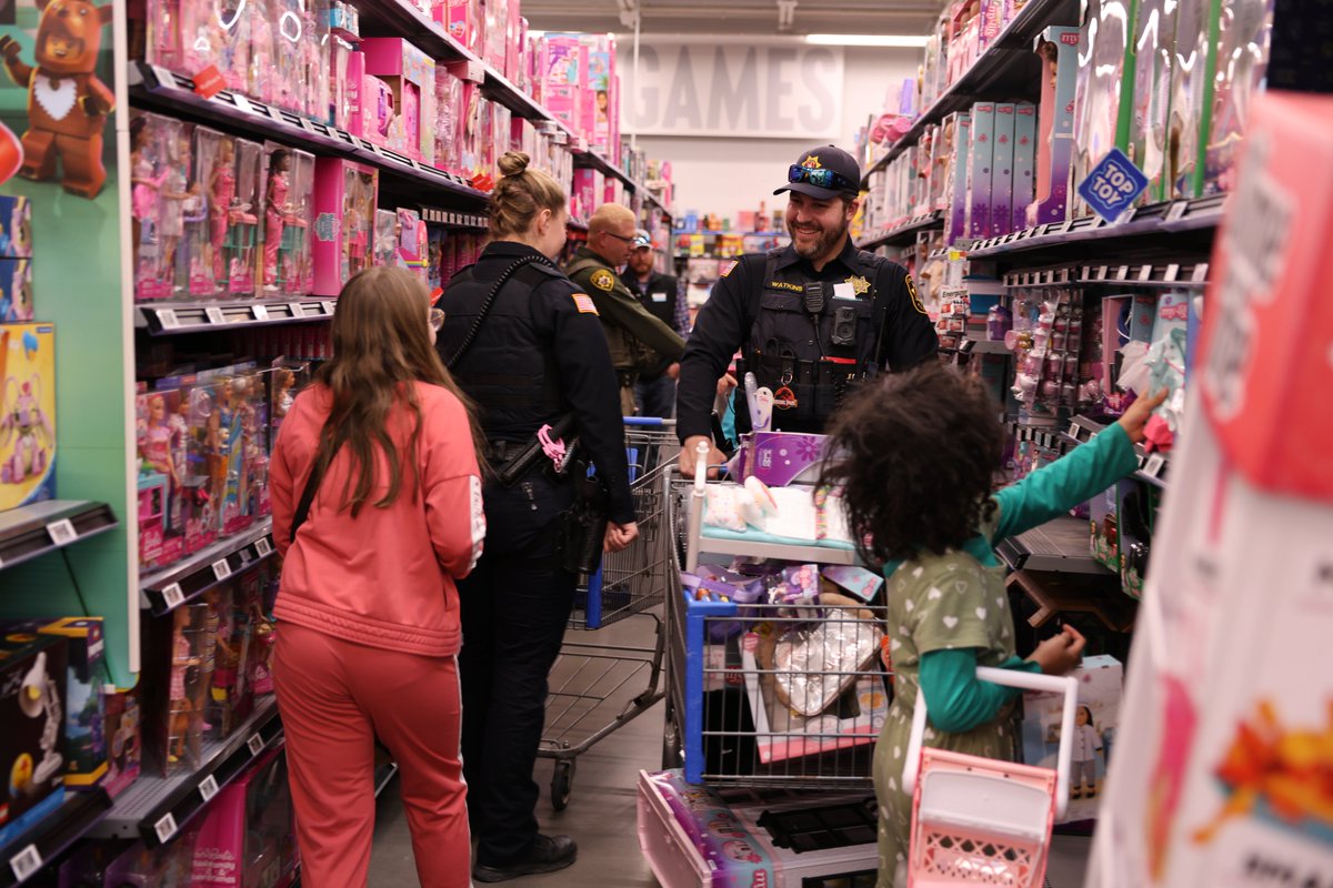 Cheyenne Police Department tweet media