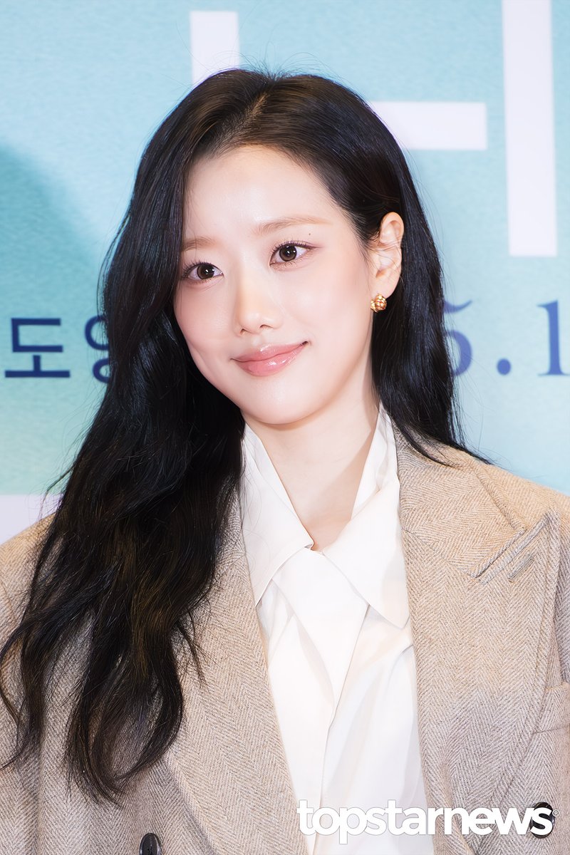 𝐍𝐚𝐞𝐮𝐧᭡͜͡🐰 tweet media