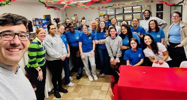 LifeatTCA's tweet image. Katie’s 30th visit for TCA’s 30th anniversary landed in South Carolina! 🥳
She celebrated with amazing owners from Charleston, East Greenville &amp;amp; West Columbia.
Thank you to our owners and their teams for your dedication!
#LifeAtTCA #WhereIsKatie #30Years