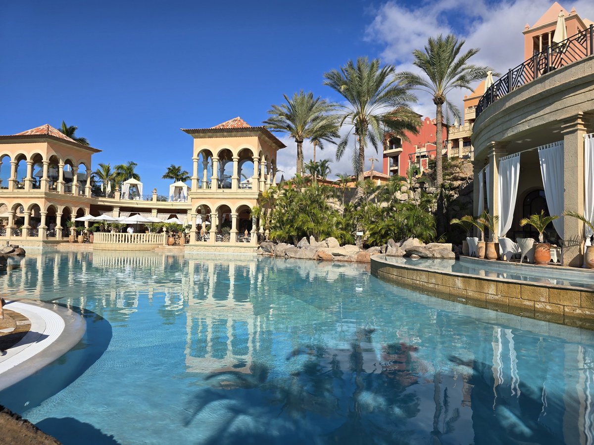 Sam O'Neill tweet media