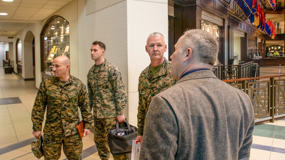 The Army University tweet media