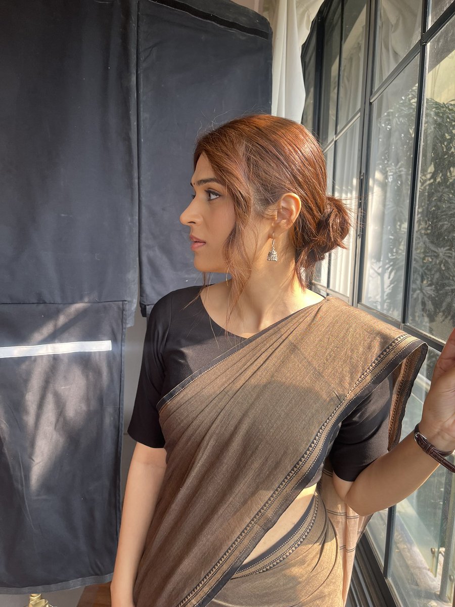Shraddha das tweet media