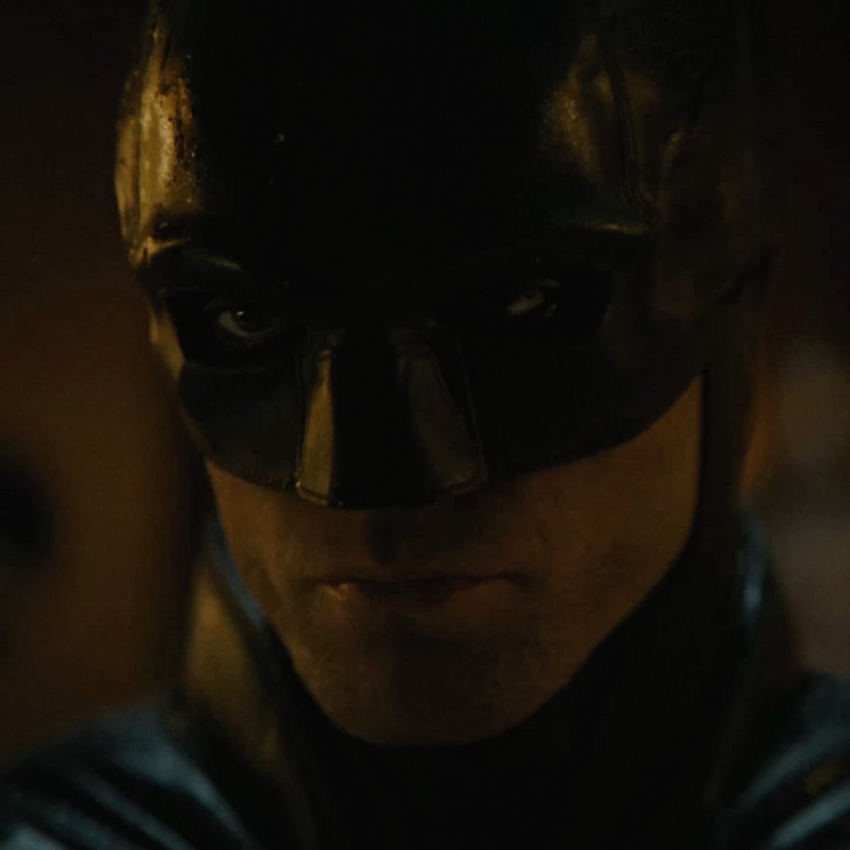 nightswayness's tweet photo. Robert Pattinson is The Batman https://t.co/bOTFCxKxDQ