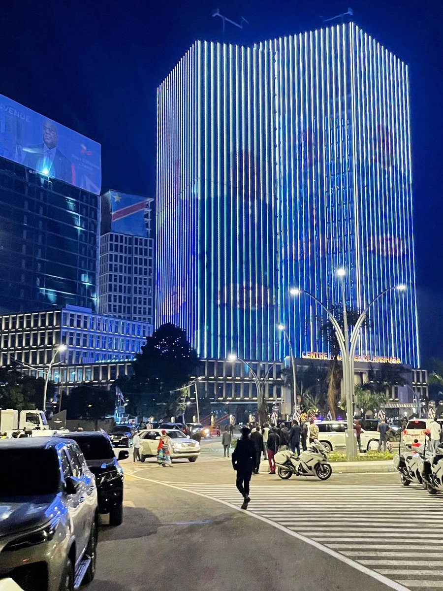 AfricaFirsts's tweet photo. This is not Dubai in the UAE or New York City in America.

This is Kinshasa in DR Congo 🇨🇩. https://t.co/BQwWukhQhd