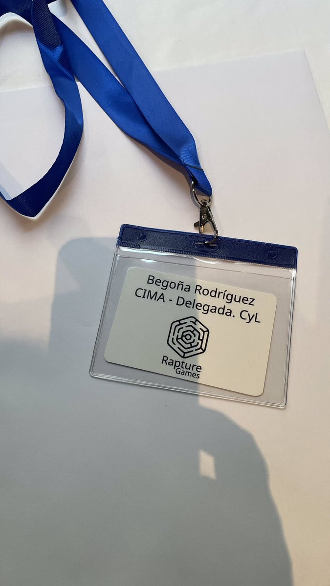 AlgoDiferente's tweet photo. @RaptureGamesSL soy una persona con suerte, hoy clase magistral con Jaime y su equipo, hablando de DISCAPACIDAD, neurociencia, IA, videojuegos. Presentación proyecto ¨Pipal, Tripycall Spanish¨ superando barreras de accesibilidad. Cultura Multimedia, una mañana muy productiva. https://t.co/O3SHZRBM3f
