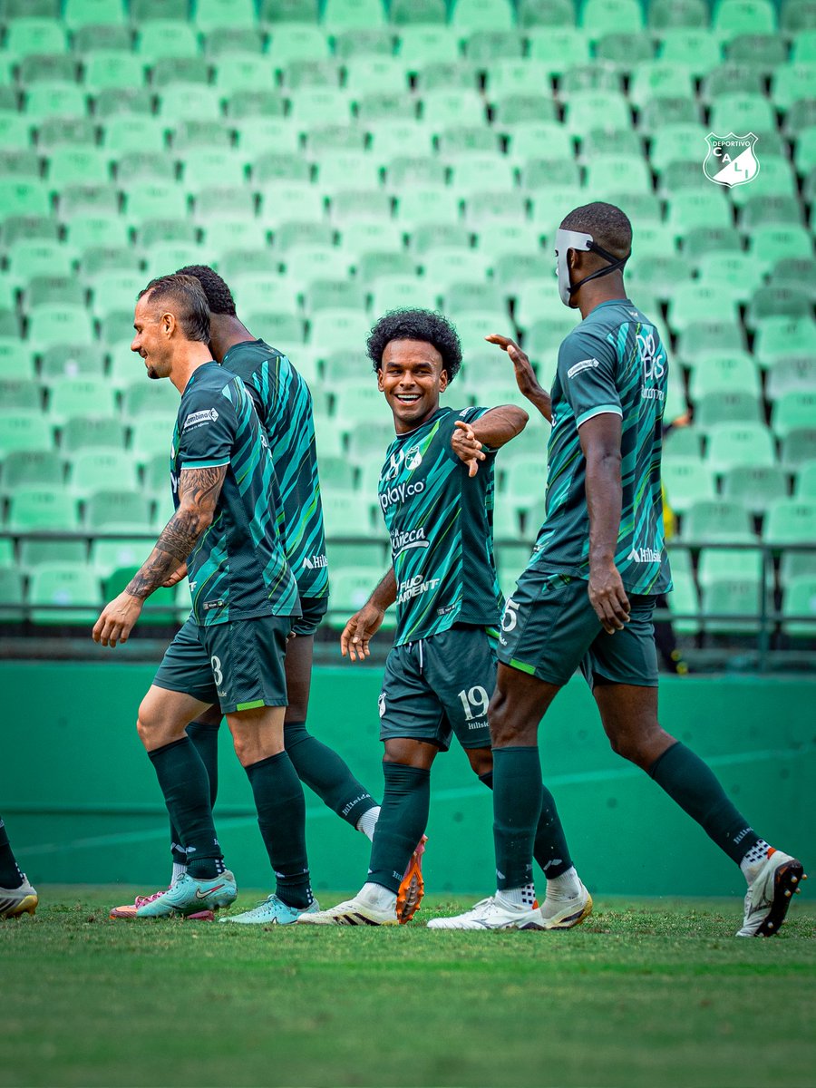DeportivoCaliCP's tweet photo. Con el marcador 2-0 a favor, terminó la primera parte frente a Deportes Quindío.
⚽️ 6' Avilés Hurtado
⚽️ 20' Johan Martínez
#VamosCali 💚 https://t.co/58y2xf6t1c
