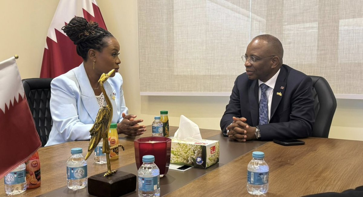 18/12/2025| En mission à Doha, j’ai effectué le mercredi 17 décembre une visite de travail à l’Ambassade de la RDC au Qatar. J’ai échangé avec notre Ambassadrice, Mme Valérie Kabeya (<a href="/valeriekabeya/">Amb. Valérie Kabeya</a>), sur les objectifs de ma mission et sur l’état de la coopération judiciaire entre