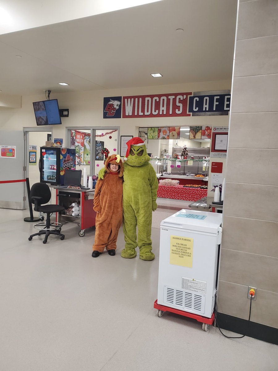 Boyd_Middle tweet media