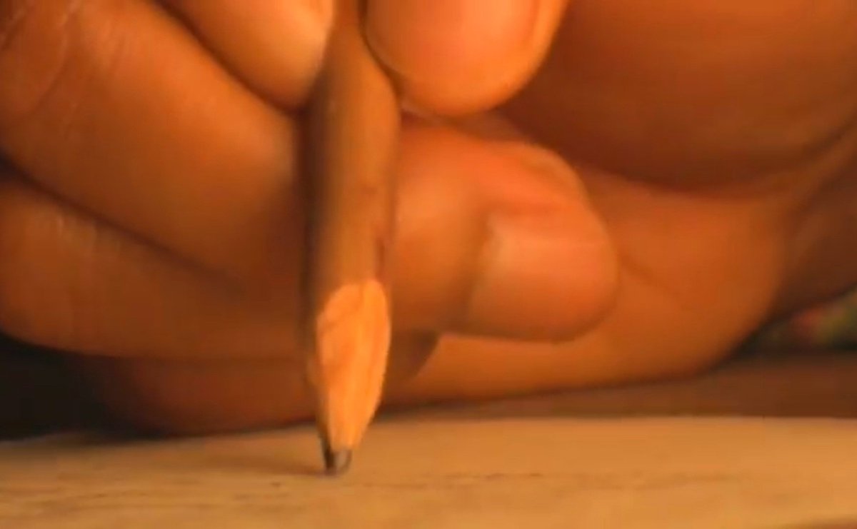 Hold my pen.

#phalleidolia #phalleidolie #pareidolia #pareidolie