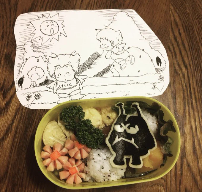 姪っ子に作る弁当は毎度のことながらキャラ弁でイラスト付き。保育士さんが私と同級生の子だから、姪っ子より保育士さんが喜んでDMをくれる…!! 