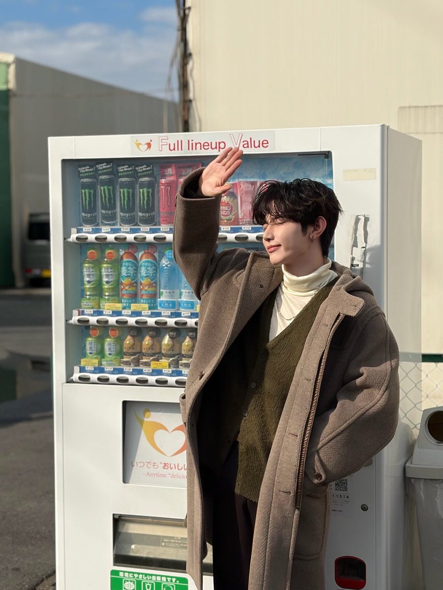 haofnoon's tweet photo. 251219 제로베이스원 인스타그램 #장하오 

🖤🤎 https://t.co/xMDCmB9ZtX