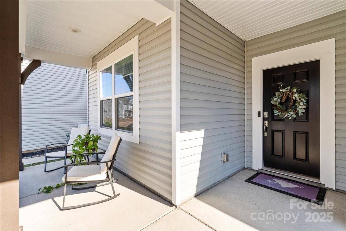 DeniseKWilson's tweet photo. 4230 Coachwhip AVE, Lancaster, SC 29720 just hit the market!
Take a look at this awesome space: https://t.co/hxh7q9lyVH
Denise Wilson-Prime 1 Lifestyle International Realty- 704-615-7347 https://t.co/qNsYuiblzS