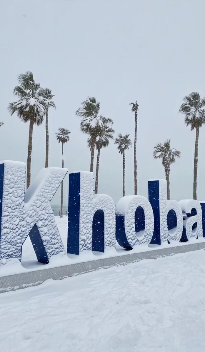 Eastern_RT's tweet photo. محللون : 

الليلة تعبر بؤرة منخفض قطبي وسط الشرقية ❄

هل نشاهد تساقط ثلوج خفيفة؟
الاحتمال وارد مع ذروة البرودة… نتابع 👀 

— المزيد تابعونا : 
https://t.co/eUATPkeoTH

#الدمام #الخبر #الشرقية https://t.co/Oh3TtPOj3G