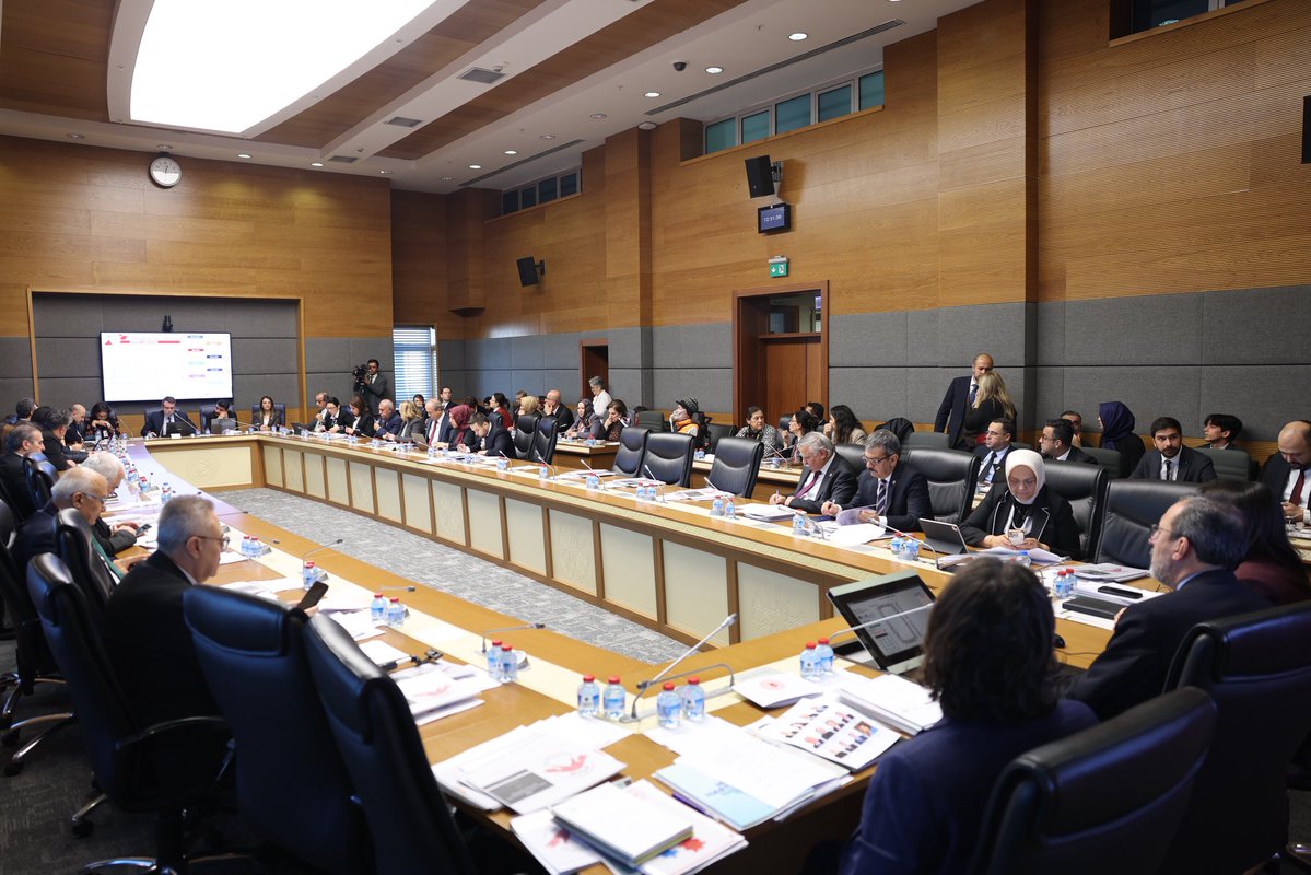📍TBMM Engelli Bireylerin Sorunlarını Araştırma Komisyonu

Komisyonumuzun bugün gerçekleştirdiği toplantıda; “Otizm, Zihinsel Özel Gereksinimler ve Nadir Hastalıklar” başlığı altında alanın mevcut durumu, karşılaşılan sorunlar ve çözüm önerileri üzerine kapsamlı istişarelerde