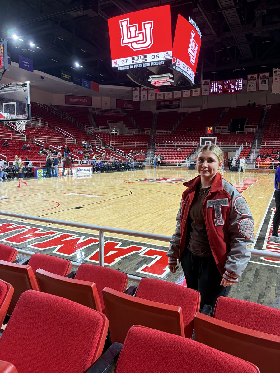 Mackenzie Teuton tweet media