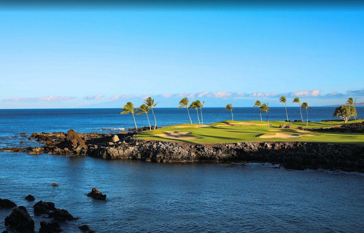 Mahalo nui loa for an unforgettable 2025. We look forward to welcoming the moments, memories, and rounds ahead in 2026. #MaunaLani