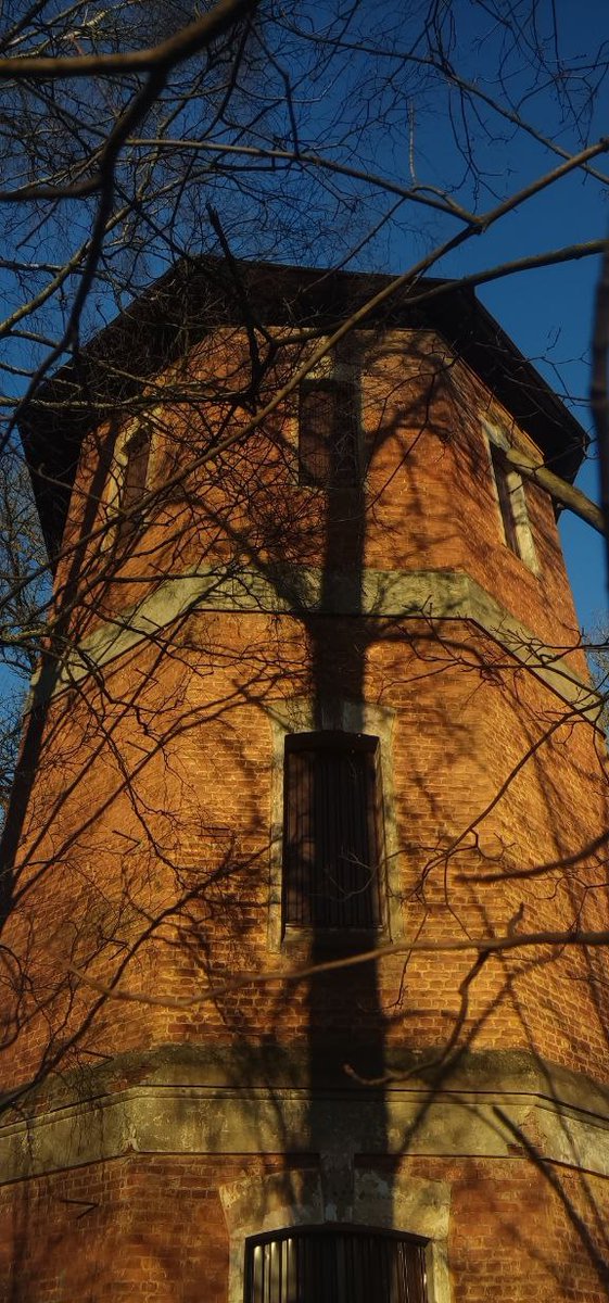 Четверг же же.