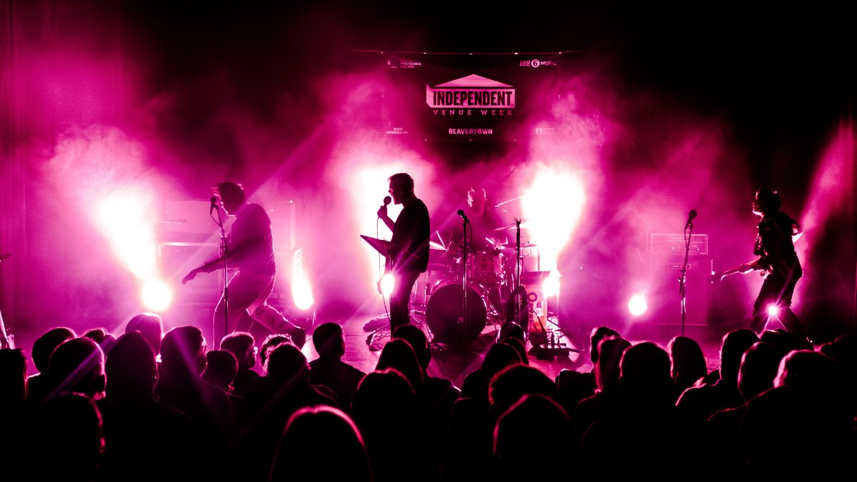 HEY Creative tweet media