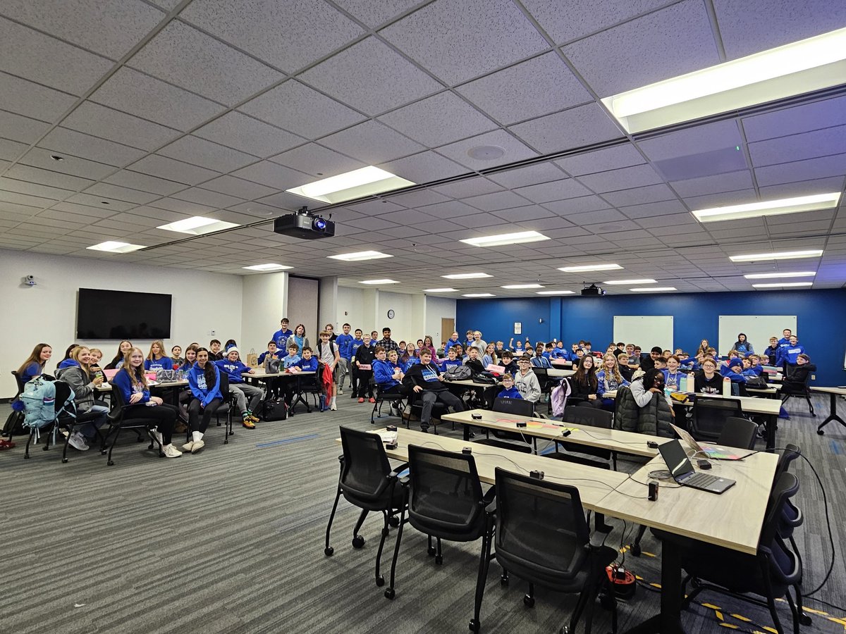 Miss Fitzgerald tweet media